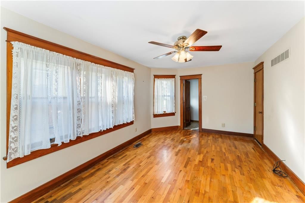 109 E Peoria Street — photo 30