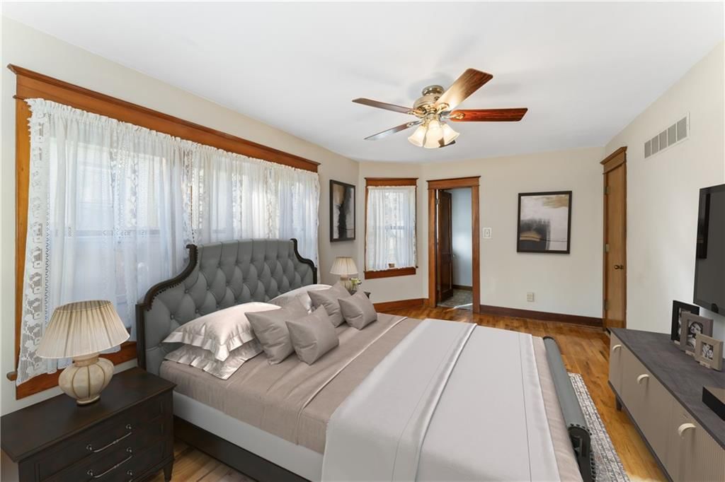 109 E Peoria Street — photo 31