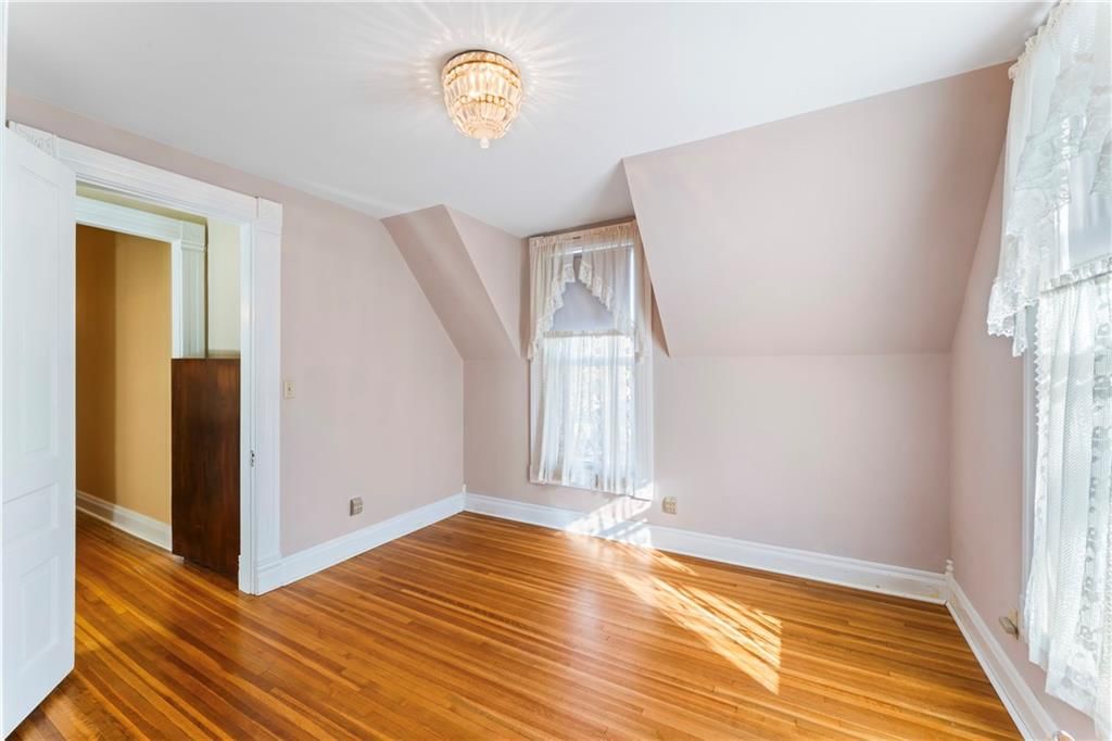 109 E Peoria Street — photo 35