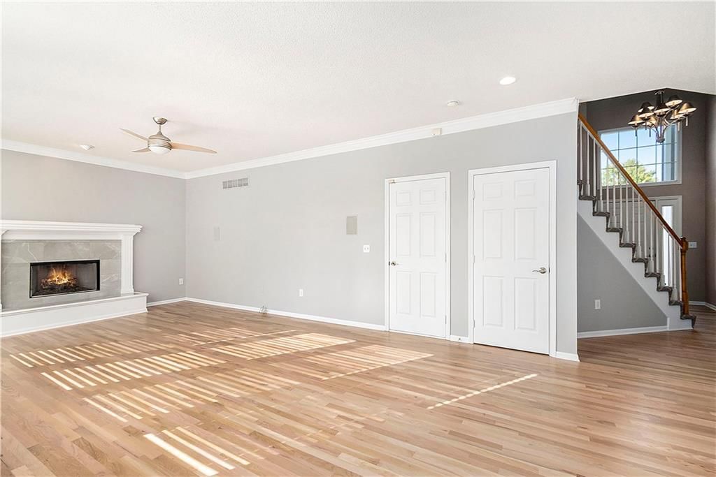 13977 W 147TH Terrace — photo 5