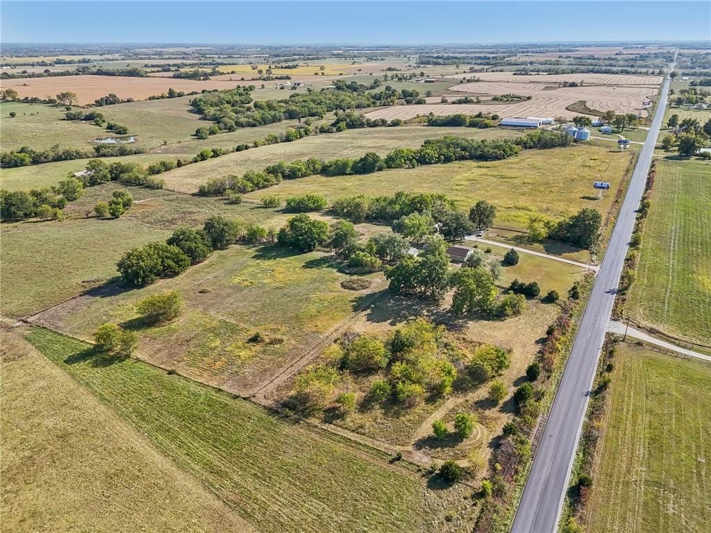 825 SE State Route 13 Highway — photo 46