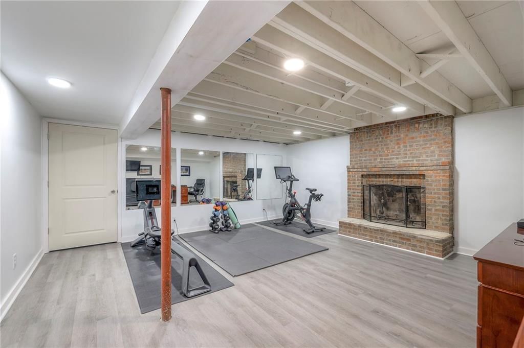 703 SW Montgomery Avenue — photo 35