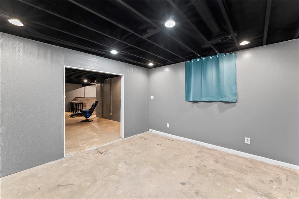 15390 Pin Oak Drive — photo 46