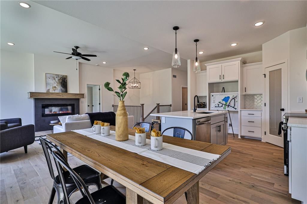 2701 SW Summer Creek Place — photo 14