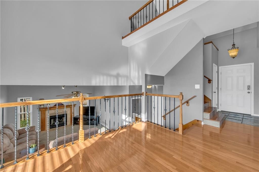 1235 NE Cardinal Drive — photo 13
