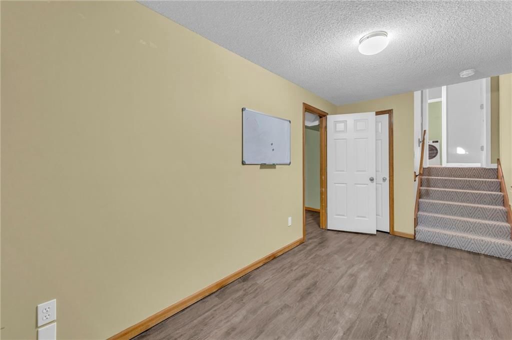 1235 NE Cardinal Drive — photo 29