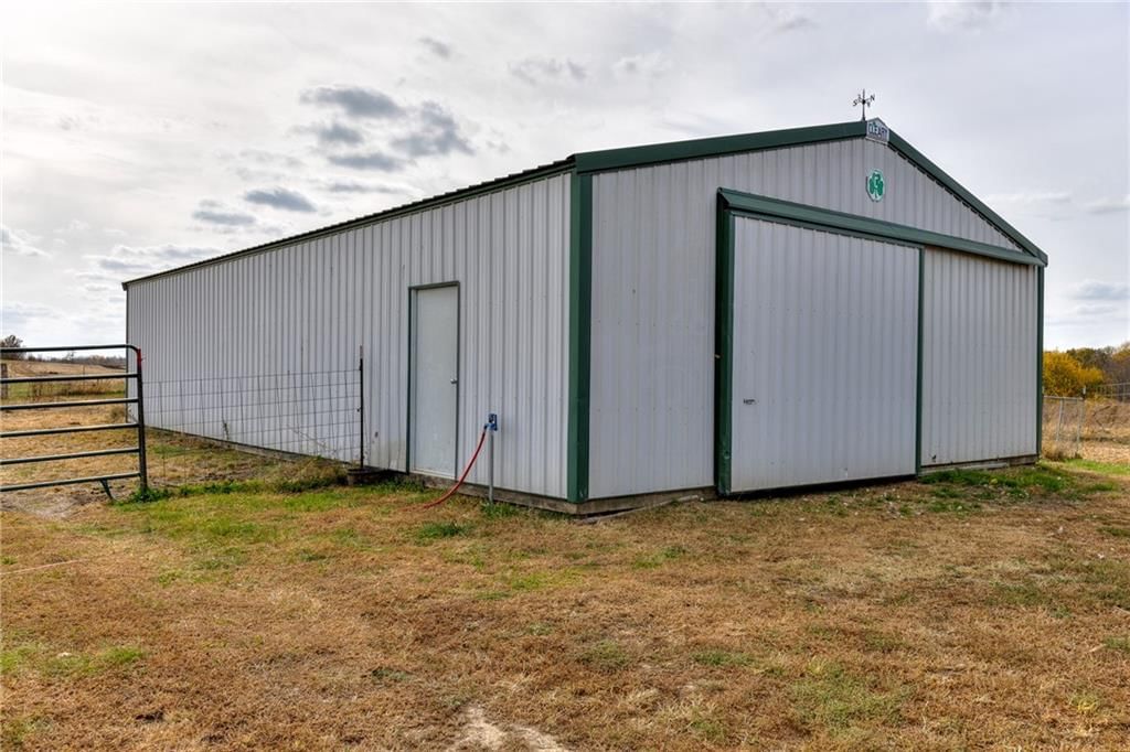 7010 SE Tri County Line Road — photo 21
