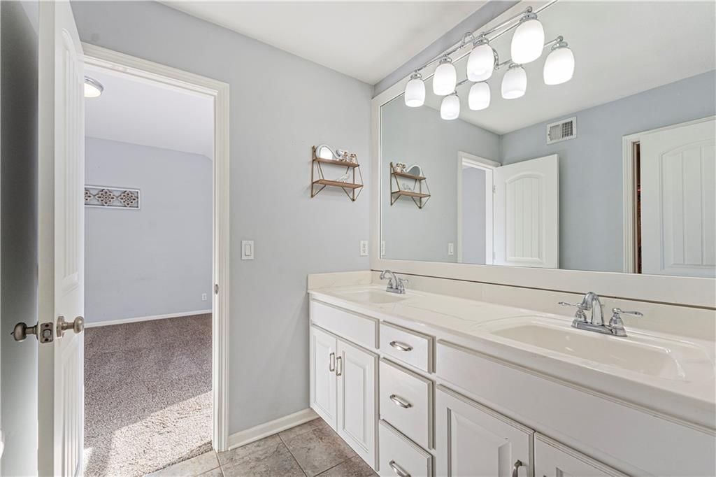 11807 W 146th Street — photo 21