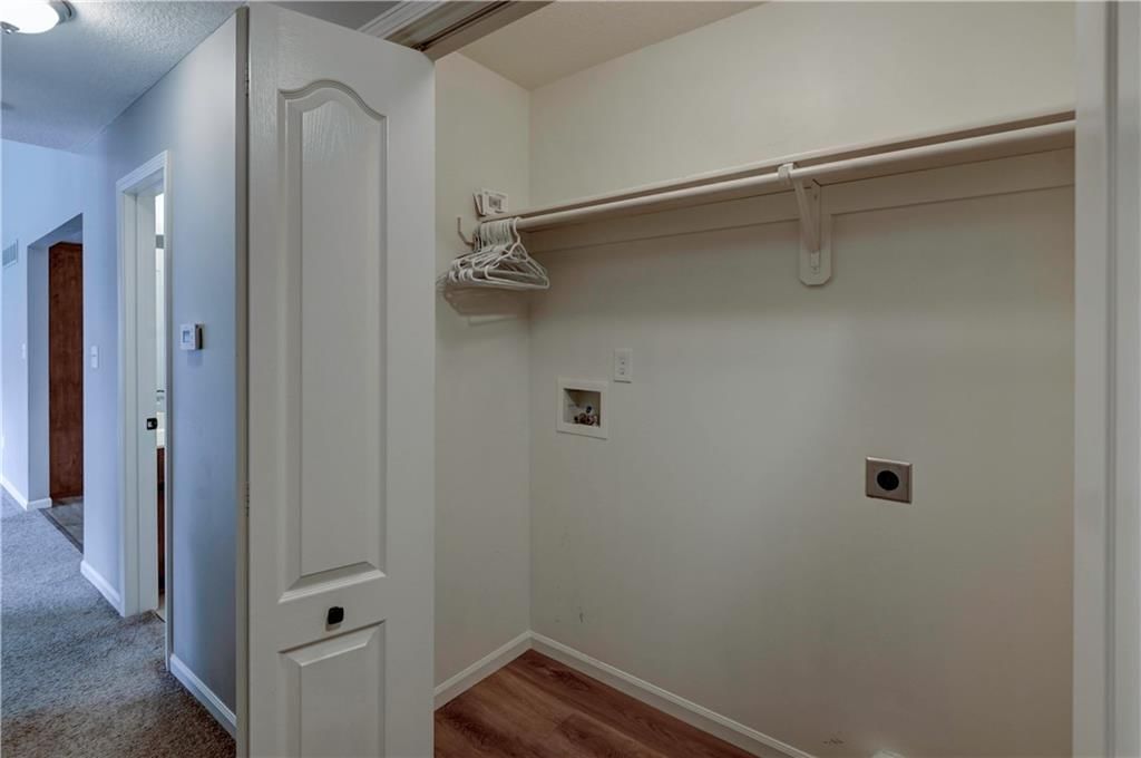 2010 Ethan Lane — photo 15
