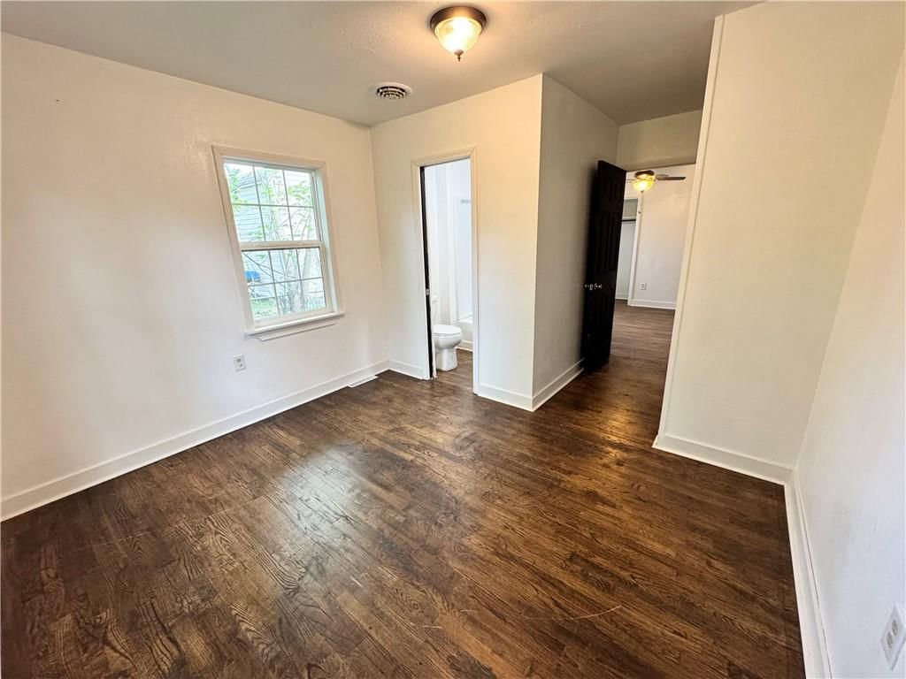 818 Broad Street — photo 11