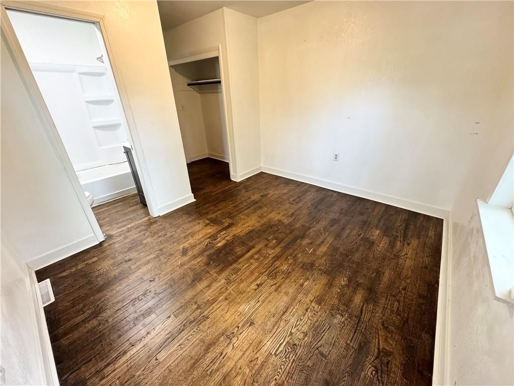 818 Broad Street — photo 10