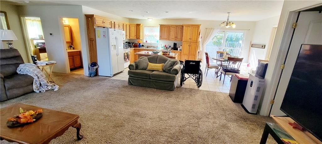 702 Briarwood Drive — photo 4