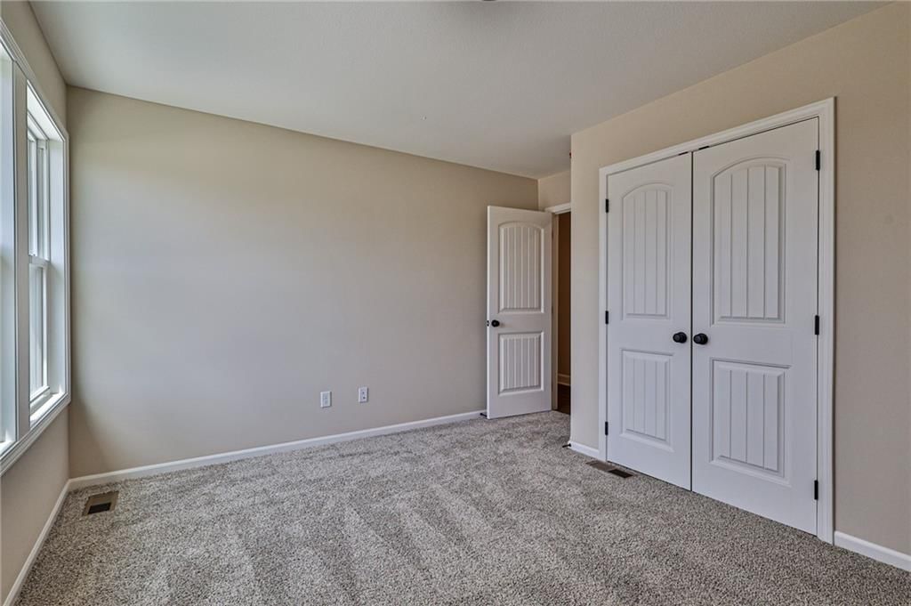 213 SW Chelmsford Drive — photo 23