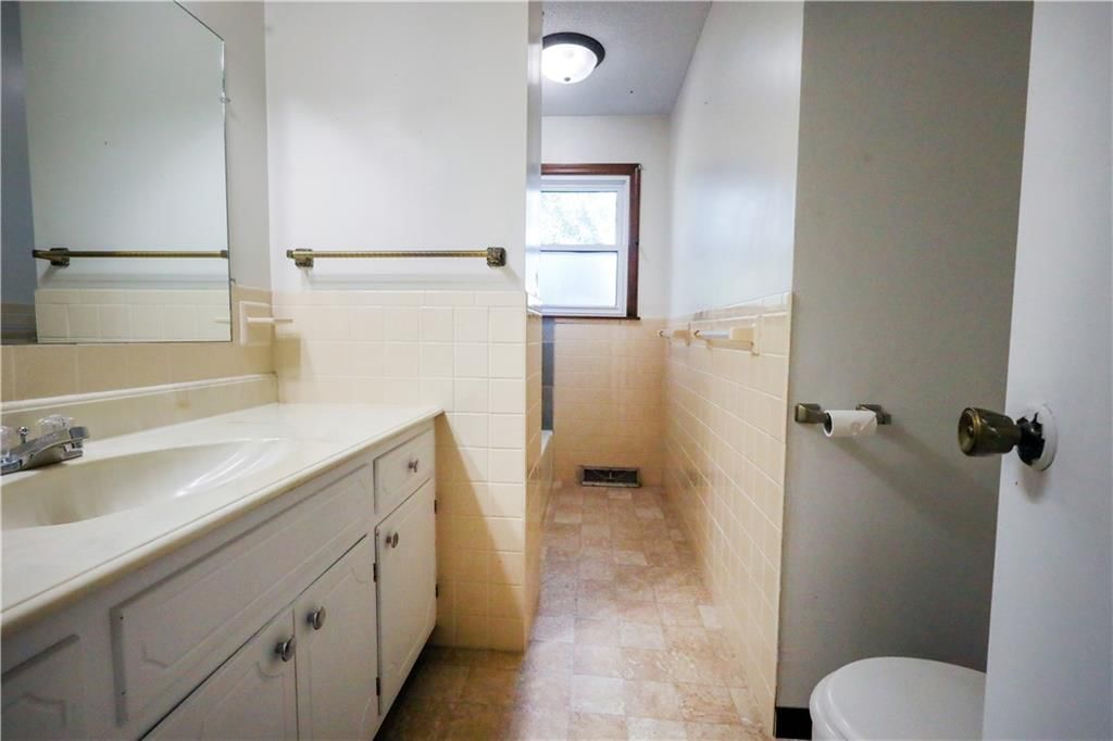 829 E Gay Street — photo 16