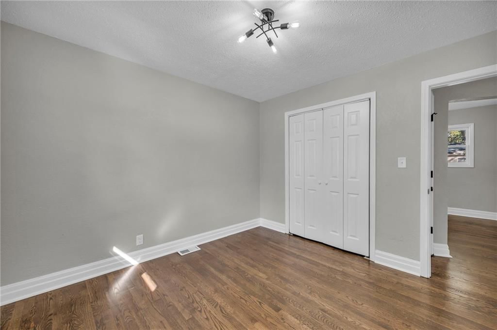315 N Hudson Street — photo 29