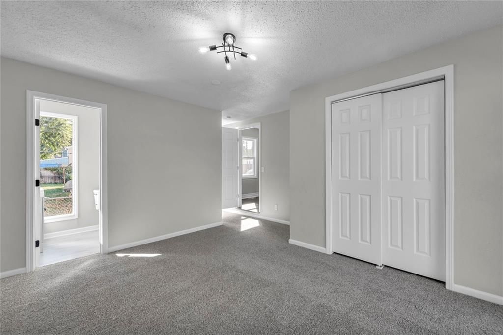 315 N Hudson Street — photo 33