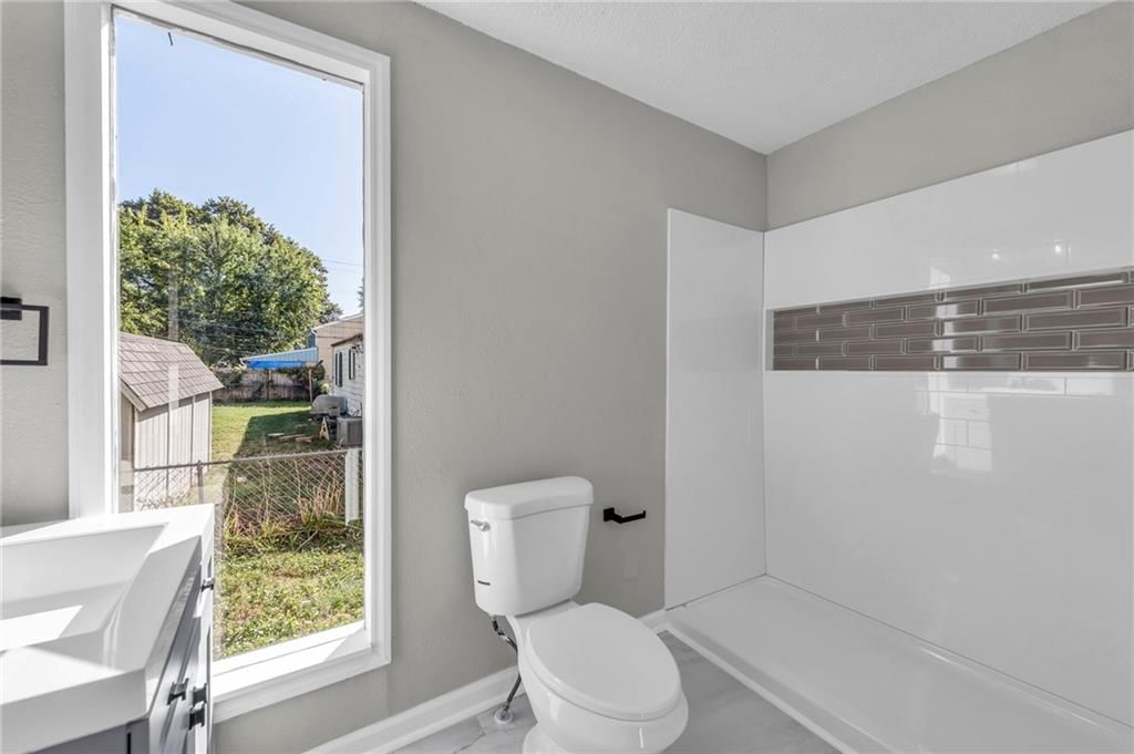 315 N Hudson Street — photo 34