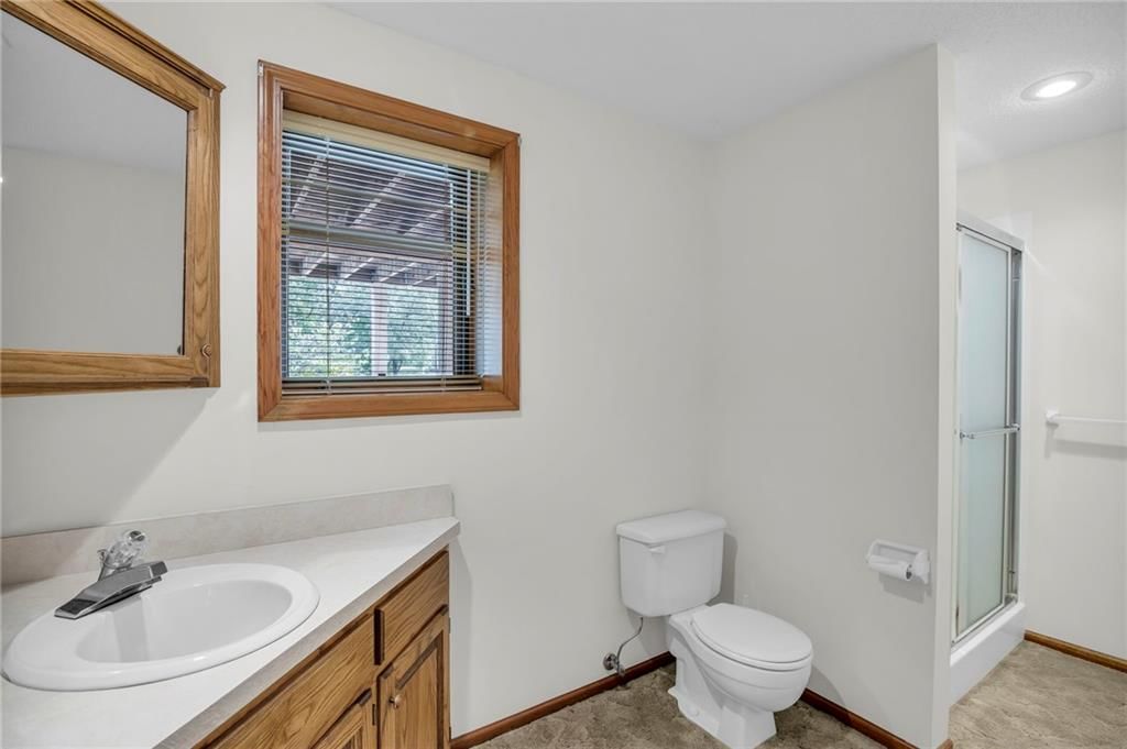 411 N PARK Drive — photo 41