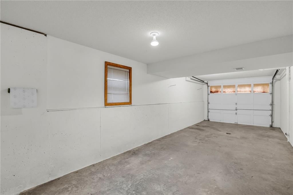 411 N PARK Drive — photo 42