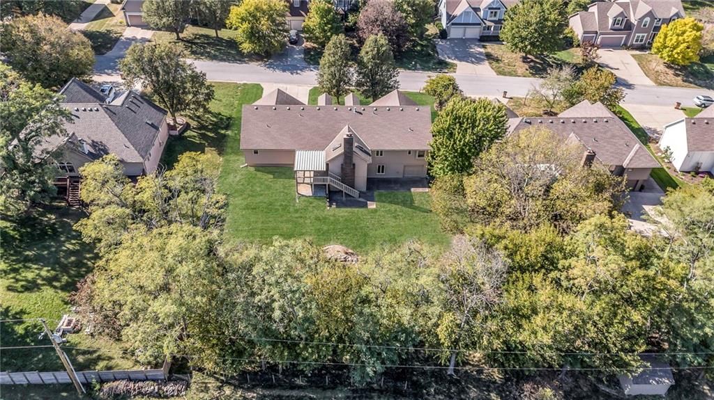411 N PARK Drive — photo 66