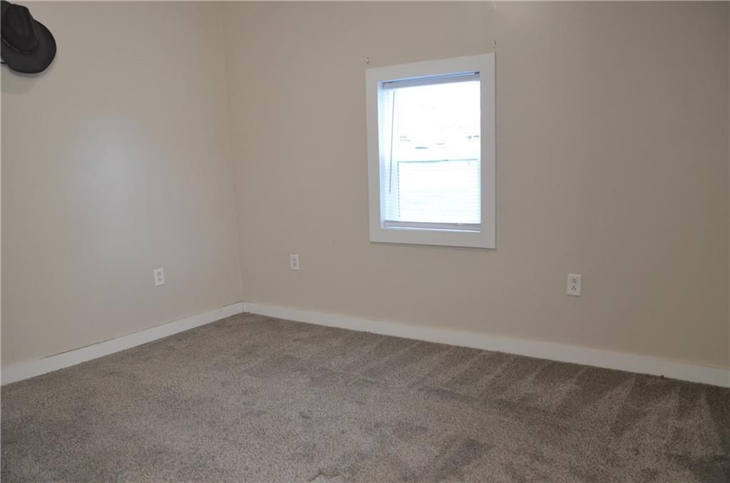 107 N 2nd Street — photo 6