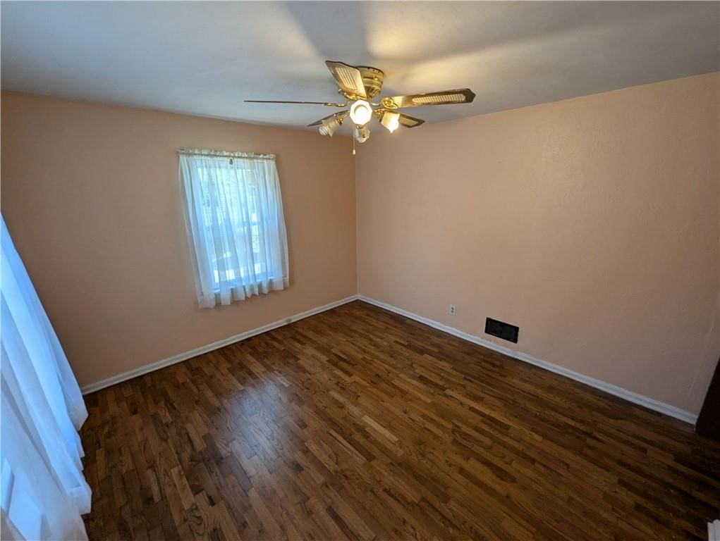 762 Locust Street — photo 7