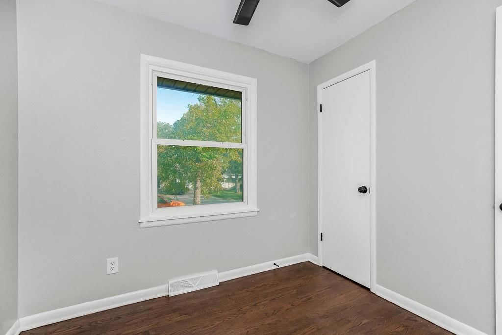 6303 E 154th Terrace — photo 12