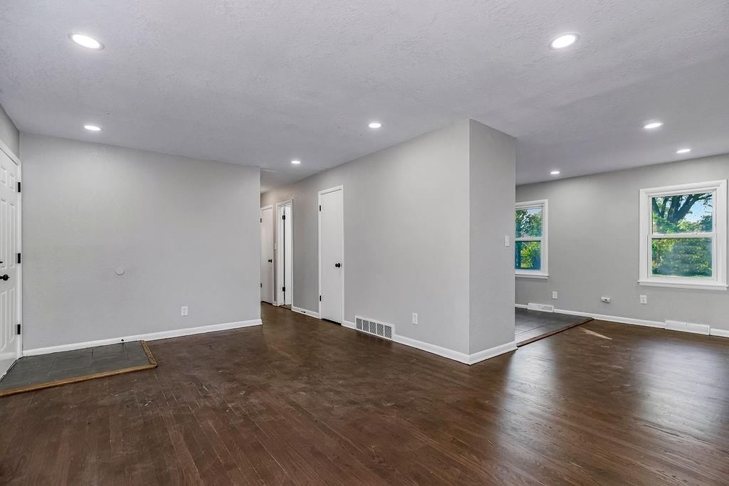6303 E 154th Terrace — photo 5