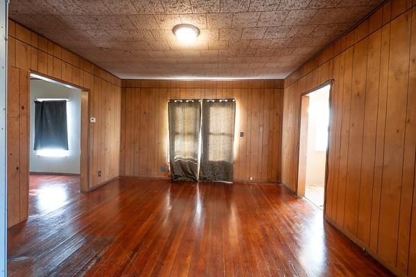 204 W Main Street — photo 25