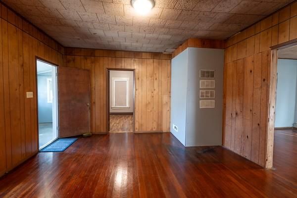 204 W Main Street — photo 26