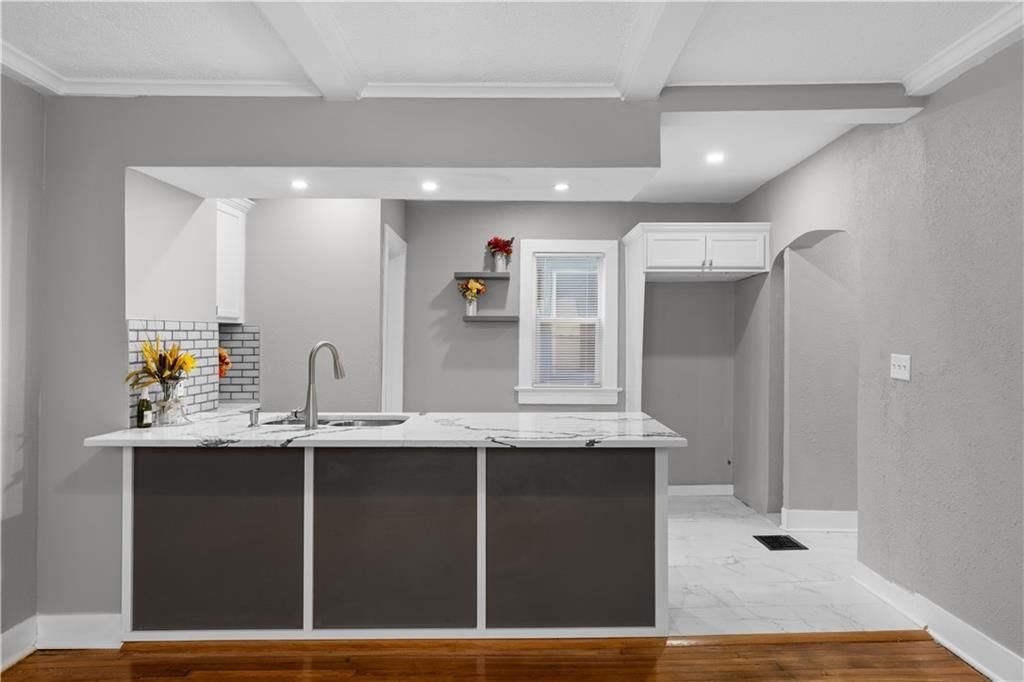 3809 SOUTH BENTON Boulevard — photo 8