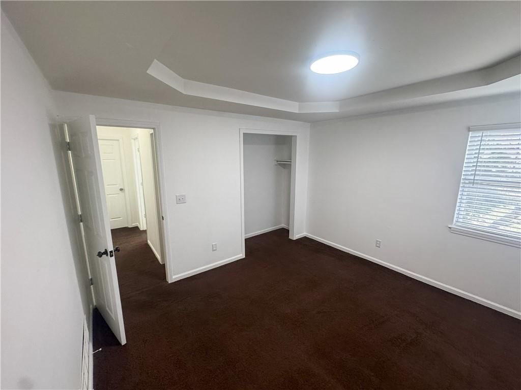 2152 S Sterling Avenue — photo 13