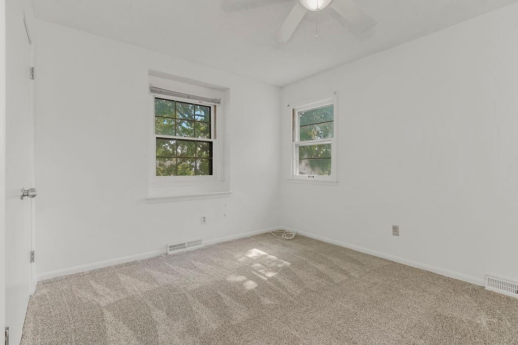 9720 Marshall Drive — photo 15