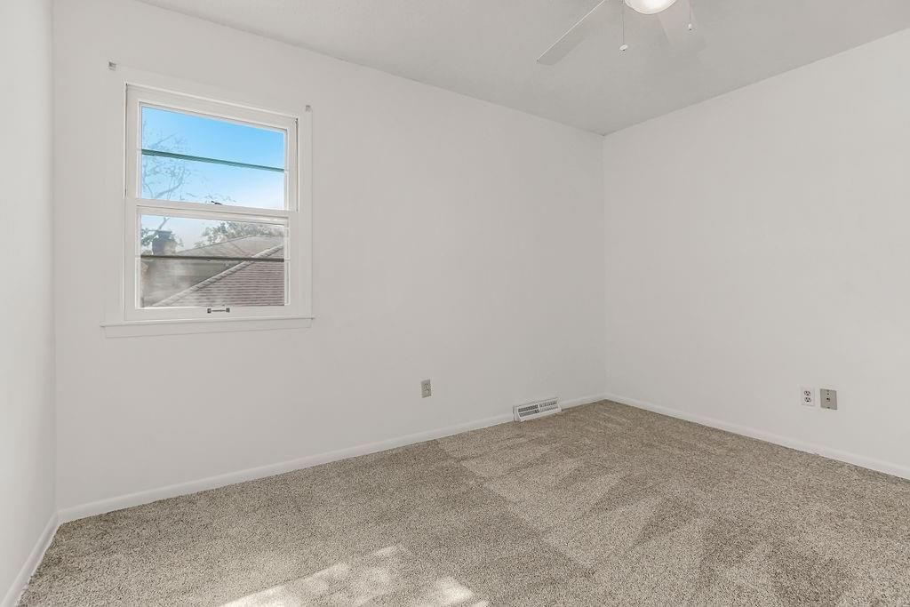 9720 Marshall Drive — photo 16