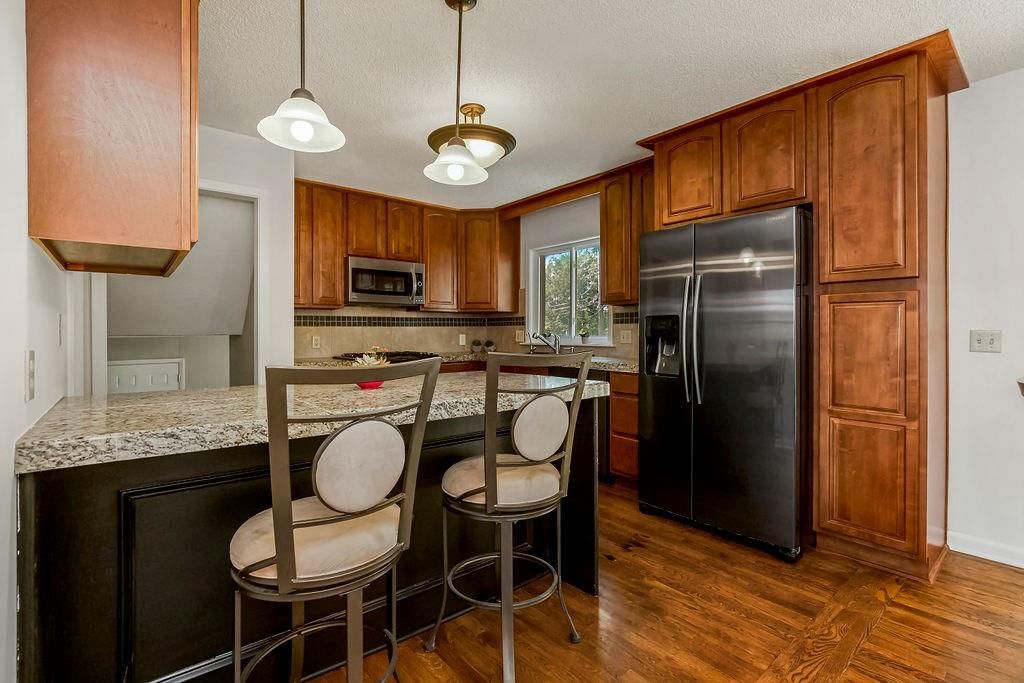 9720 Marshall Drive — photo 8