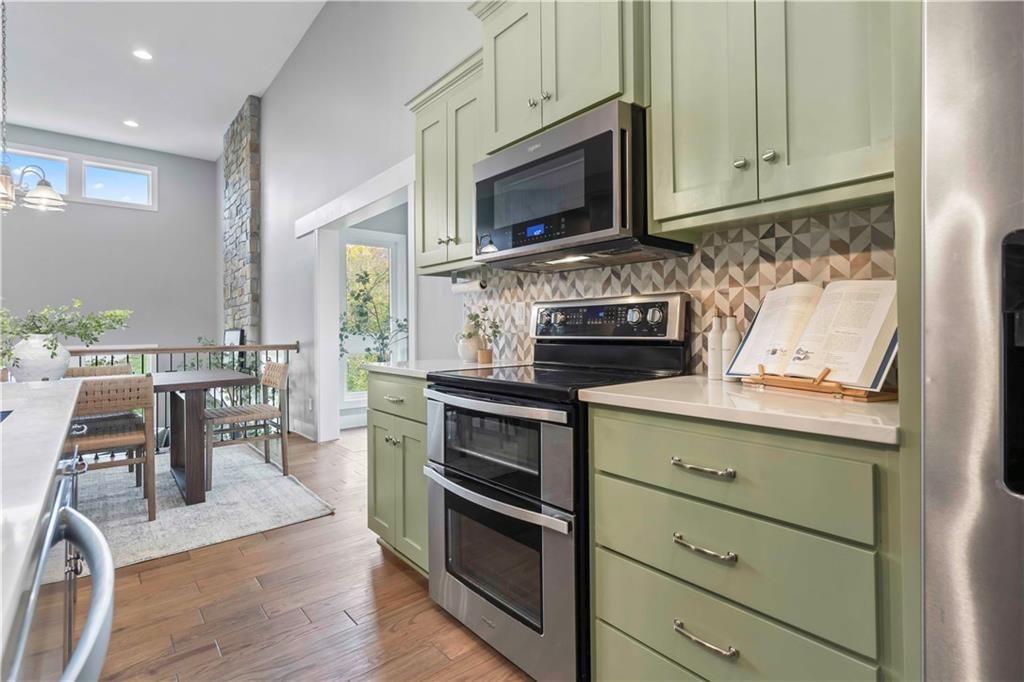1704 N 142nd Street — photo 38