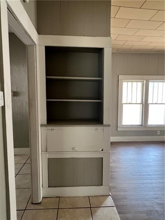 806 W 4th Street — photo 14