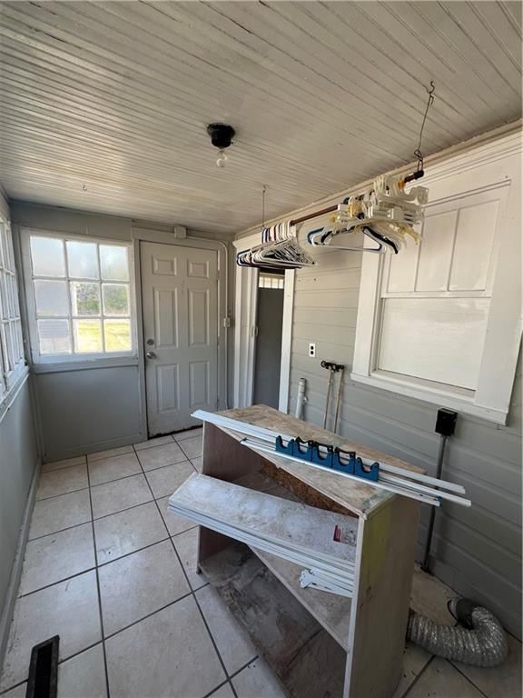 806 W 4th Street — photo 17