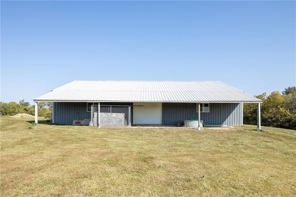 30851 King Road — photo 44