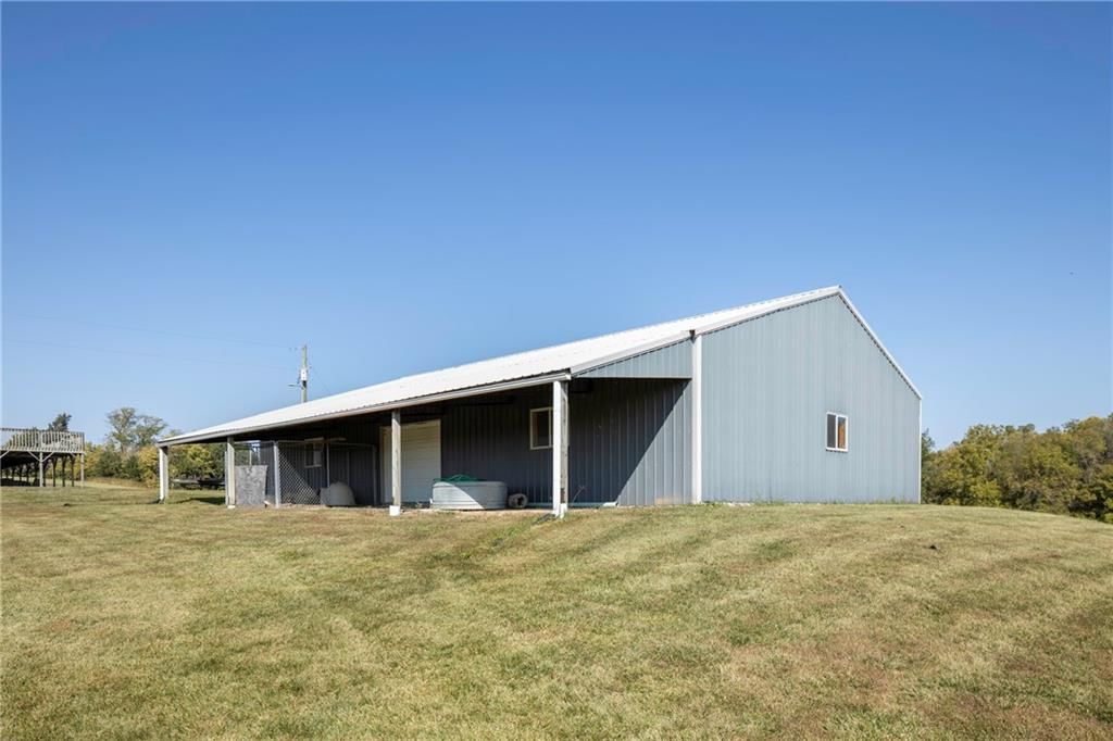 30851 King Road — photo 45
