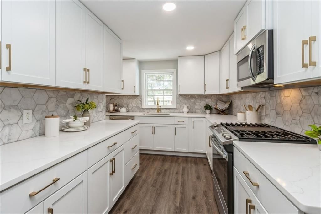 4831 W 77th Street — photo 11