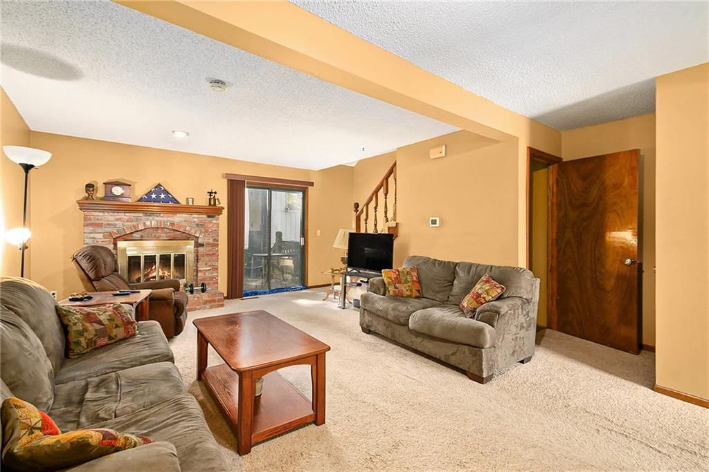 6644 Charles Street — photo 2