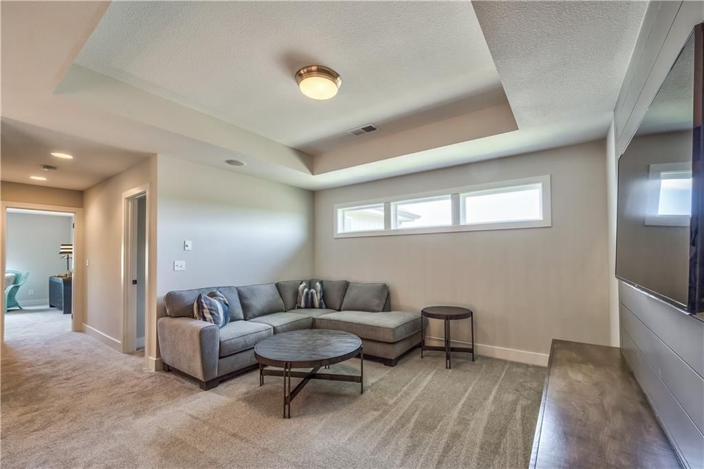 18818 Bittersweet Drive — photo 16