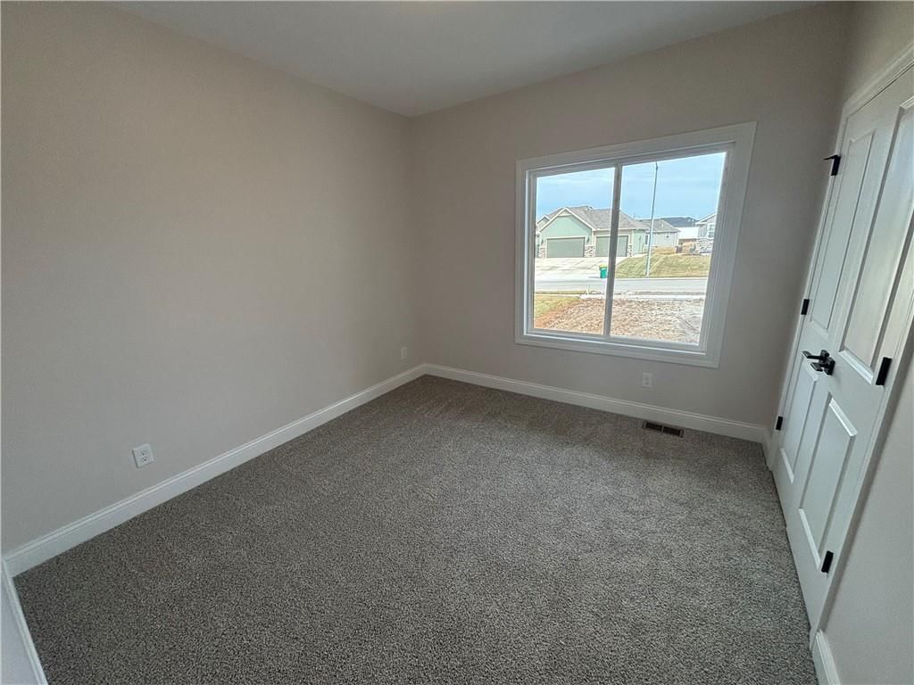 18820 Weaver Street — photo 11
