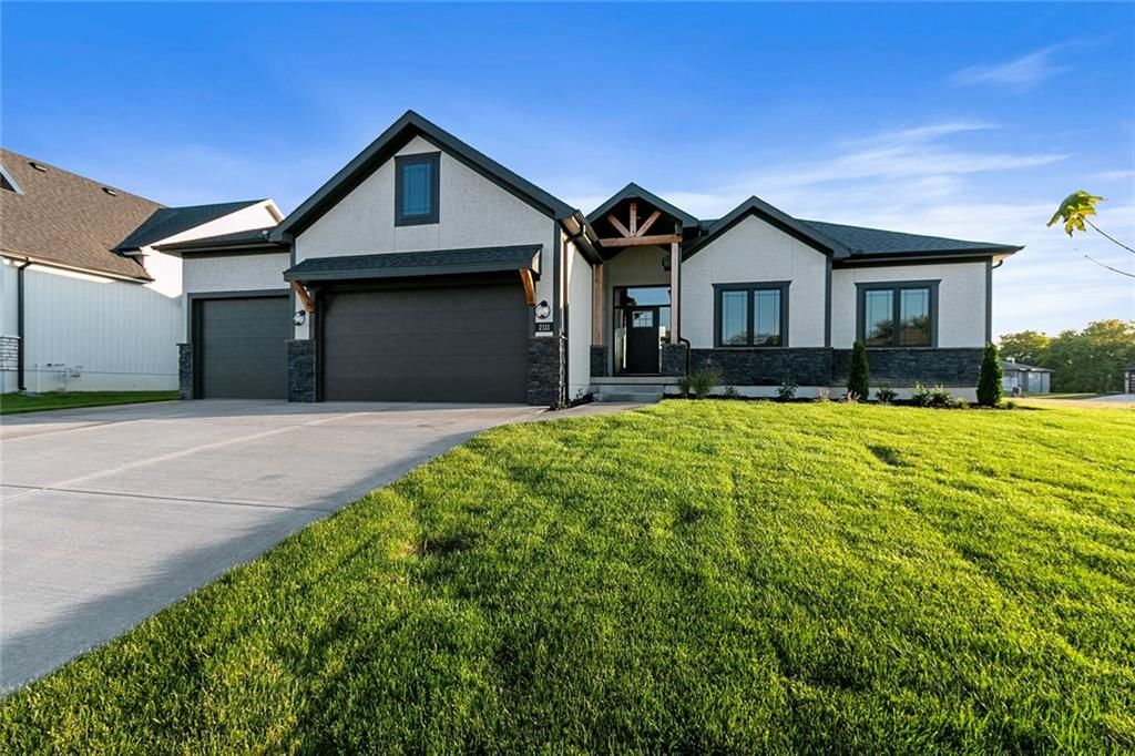 2111 SW Red Barn Lane — photo 32