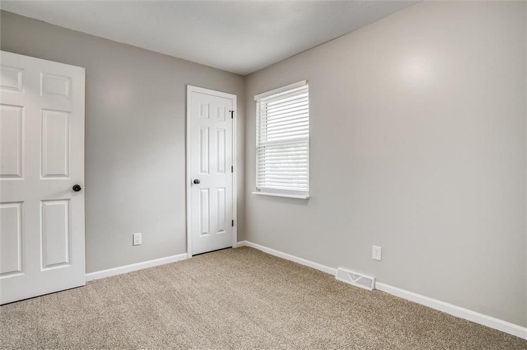 301 SW Moreland School Road — photo 14