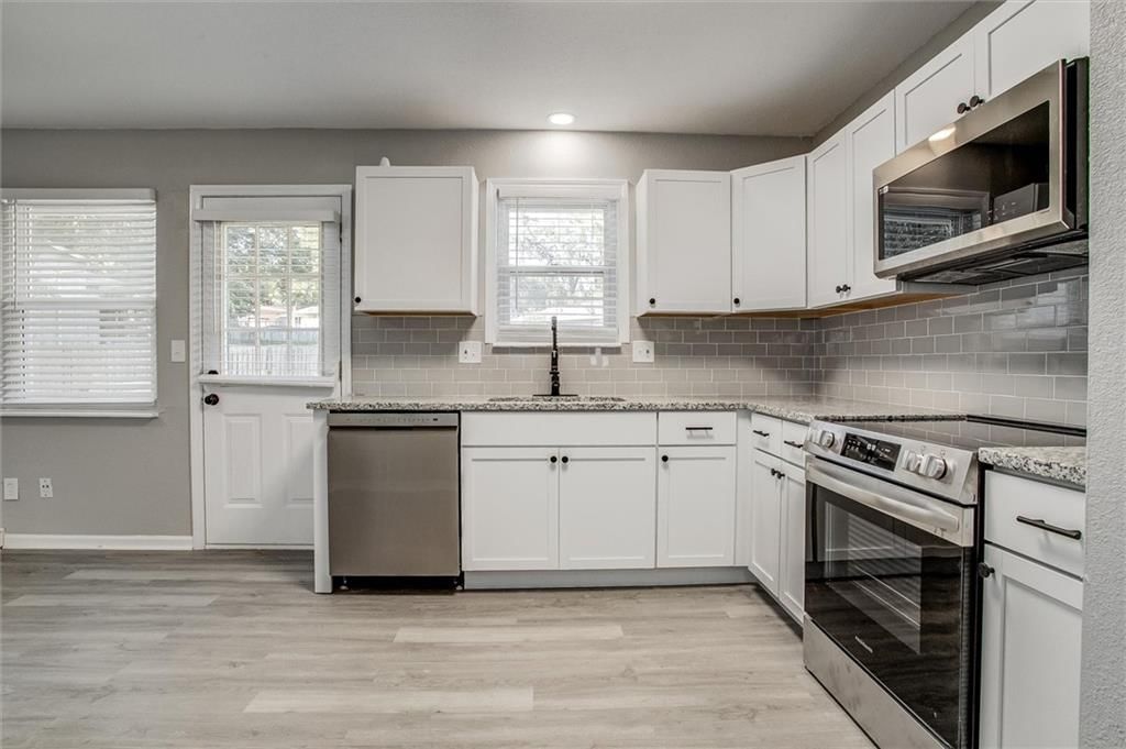 301 SW Moreland School Road — photo 6