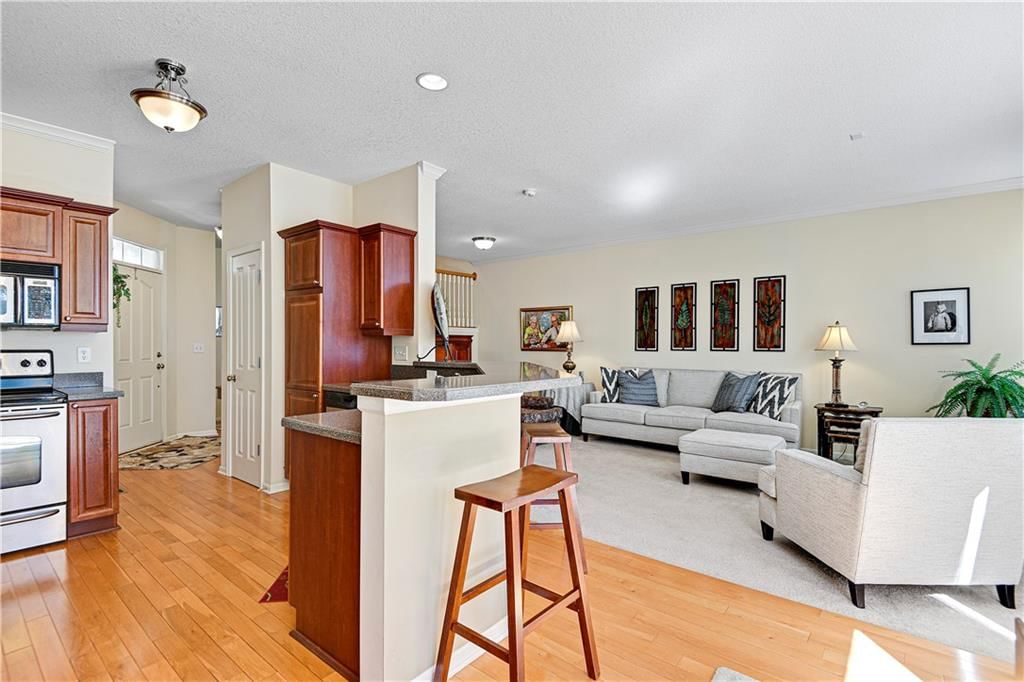 16169 Linden Street — photo 11