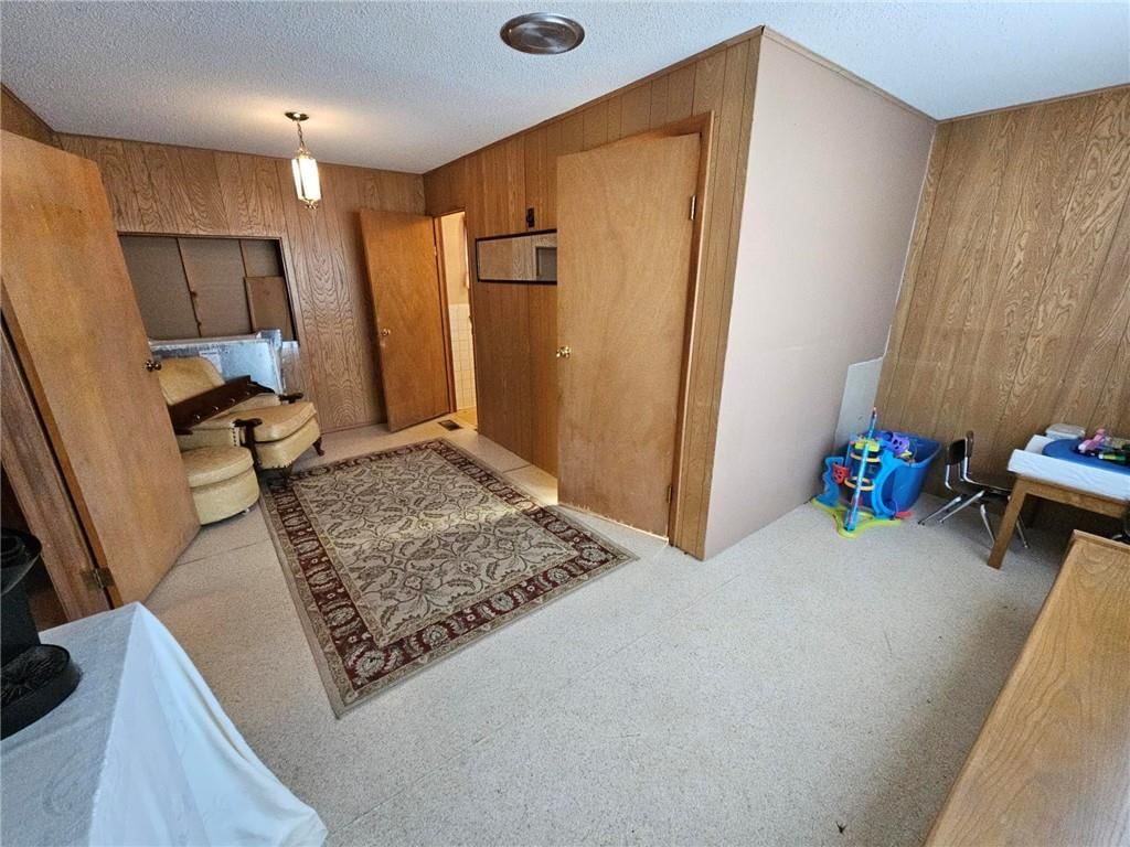 815 Elm Street — photo 11
