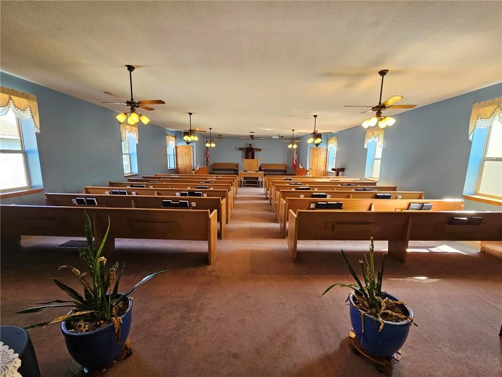 815 Elm Street — photo 4